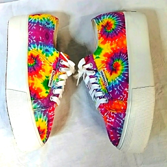 Superga Tie-Dye Platform Shoes - Multicolor - Picture 2 of 9